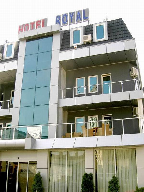 פרישטינה Hotel Royal מראה חיצוני תמונה